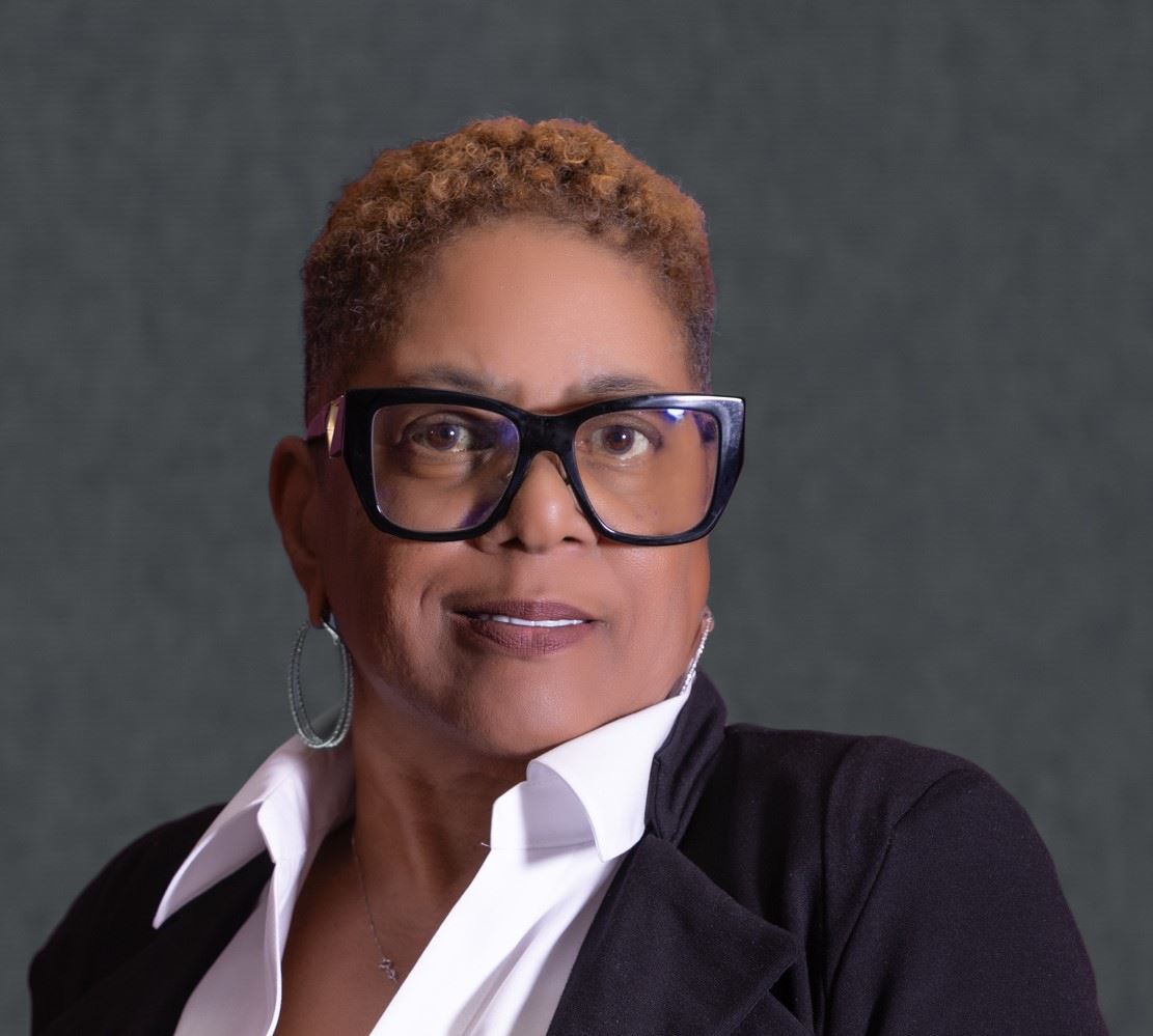 Debra Thompson-1111-999